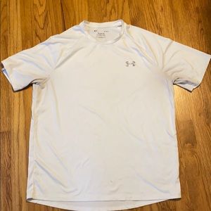 Excellent condition white Under Armour shirt